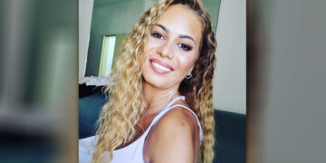 E zuri korrenti në dush, humb jetën 24-vjeçarja