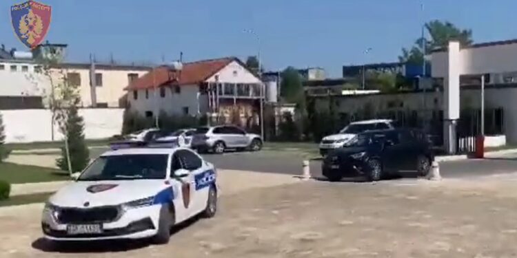 Sherr në Tiranë, dy persona dhunojnë me sende të forta 39-vjeçarin