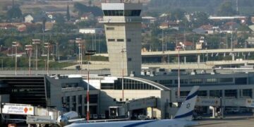 Konflikti i armatosur në Izrael, mbërrijnë në atdhe 7 shqiptarë, mes tyre 1 i mitur