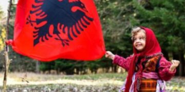 Me foton e veçantë, Rama uron 111-vjetorin e Pavarësisë së Shqipërisë