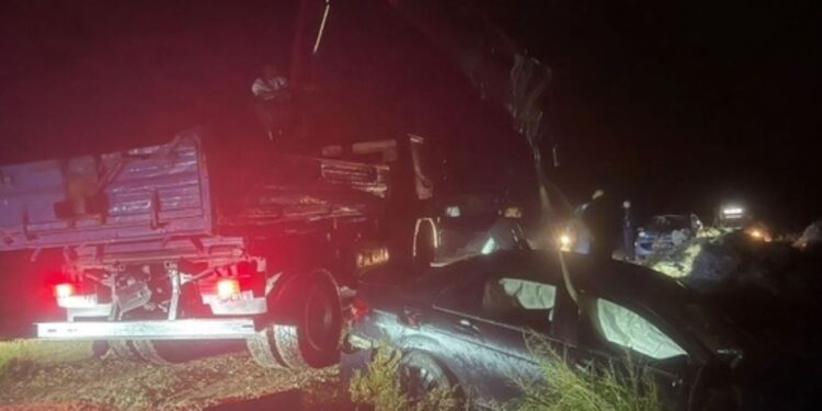 Tre të miturit u aksidentuan me “Benz” në Sarandë, ndërron jetë në spital 14-vjeçari