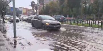 Përmbytje në Elbasan, shkak mungesa e ndërhyrjeve në rrjetin e kanalizimeve