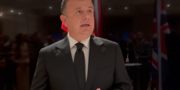 Festat e Nëntorit, Balla takim me komunitetin shqiptar në Londër: Jemi një komb që ka luftuar gjithmonë për lirinë