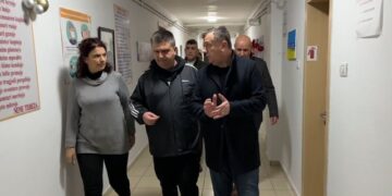 Zjarri rrezikoi jetën e të moshuarve, Taulant Balla vëzhgon nga afër situatën. Ja çfarë u zbulua gjatë hetimit!