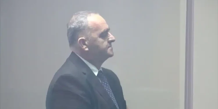 ‘Kërcënimet’ me bllokadë për integrimin në BE, ministri grek takohet me Fredi Belerin në burgun e Durrësit
