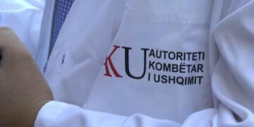 Ishin të skaduara, AKU bllokon 20 kg produkte ushqimore në Tiranë, gjobë subjektit që i tregtonte