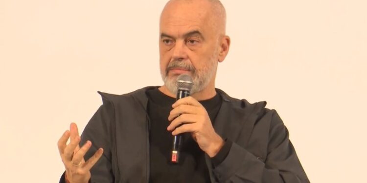 Dhuna e deputetëve të opozitës, Rama: Ajo që po ndodh në Kuvend është një marrëzi