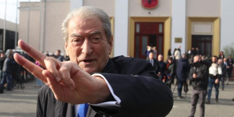 Kuvendi i hoqi imunitetin, Berisha: Jam më i fortë se kurrë!