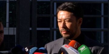 Shkëlzen Berisha flet pas dëshmisë: Teatër politik, në mëngjes thirret djali, në drekë gjykohet baba