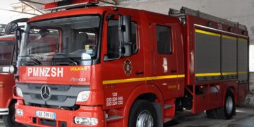 Gjirokastër, zjarr në katin e dytë të një banese