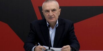 Ish-kryeministri drejt arrestimit, Meta zbulon nëse do t’i bashkohet protestave të thirrura nga Berisha