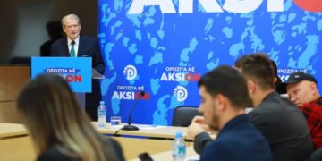 Protestat e opozitës nisin më 8 dhjetor, Berisha bën paralamërimin e fortë: Kur të nisin, s’do të jenë të zakonshme