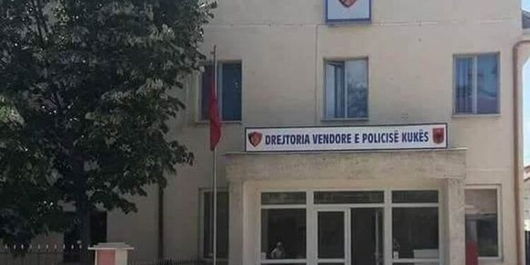 Theu masën e arrestit shtëpiak, e pëson keq 27-vjeçari