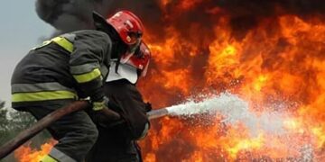 Shpërthen në flakë një banesë, zbardhen informacionet e para