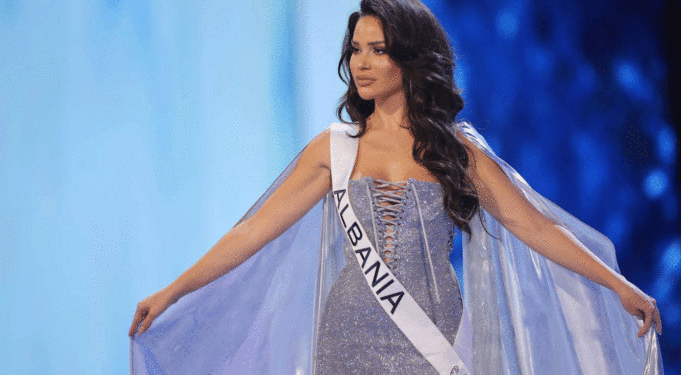 3 makina u përplasën duke parë Endi Demnerin, bukuroshja shqiptare tregon për aksidentin në “Miss Universe 2023”