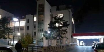 Nuk ndalet dhuna në Kosovë, burri rreh barbarisht gruan shtatzënë, fëmija lind para kohe