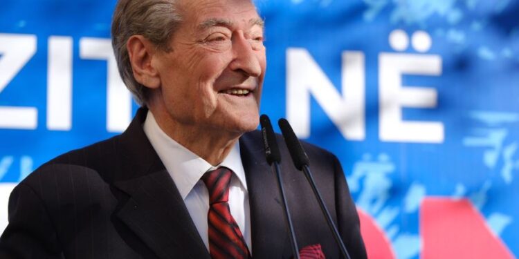 “Çdo të enjte”, Berisha paralajmëron protesta të përjavshme