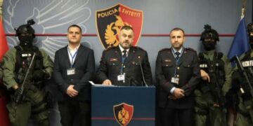 U sekuestruan rreth 500 kg drogë që trafikohej drejt Turqisë, kush janë 7 personat e arrestuar në Vlorë