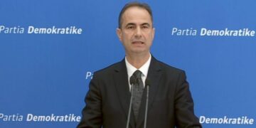 Luçiano Boçi flet për masën ndaj Berishës: Po ngjall revoltë e zemërim te qytetarët