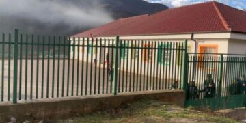 Nxënësit në Bulqizë braktisin mësimin, shkolla nuk ka ngrohje