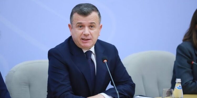 Siguria në shkolla, ministri Balla apel nxënësve dhe prindërve