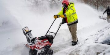 Mbyllen shkollat dhe anulohen fluturimet, ja vendi ku temperaturat arrijnë -30 gradë