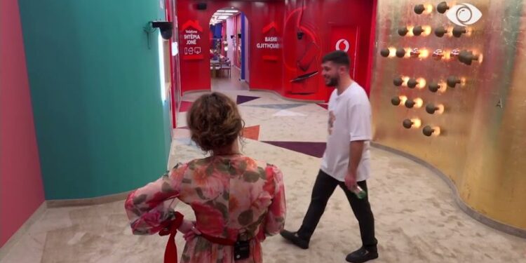 Krijohet çifti i parë në “BBV3”? Gabriele e shpreh hapur pëlqimin për banoren, ja çfarë po ndodh
