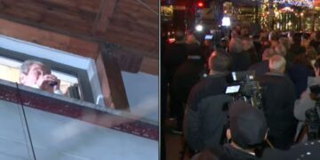 Berishën nuk e ndal arresti në shtëpi, del dhe mban fjalim me mikrofon nga dritarja e banesës së tij