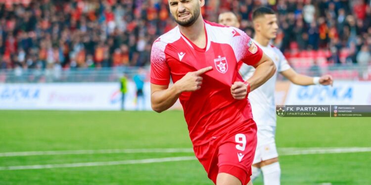 Një foto shton zërat, Skuka drejt rikthimit te Partizani?