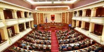 Nga Amnistia Penale, Avokati i Popullit dhe Reforma Zgjedhore, cilat janë ligjet e bllokuara në Parlament që kërkojnë 84 vota