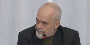Tensionet në Kuvend, Rama paralajmëron: Nëse s’kanë vullnet, do të vazhdojmë pa komisione!