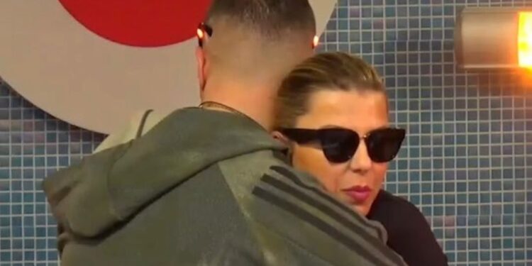 Çfarë ndodhi? Romeo shkon për ta përqafuar, modelja e refuzon: Po ik o me lër rehat