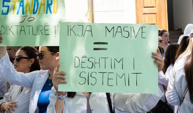 Ligji për studentët e mjekësisë, Gjykata Kushtuese merr vendimin