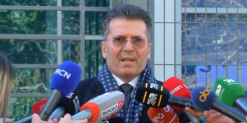 Protesta e 20 Shkurtit, Mediu: Do ta rrëzojmë Edi Ramën siç rrëzuam Enver Hoxhën