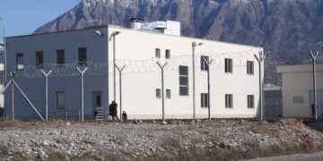 Kontrolle ‘blic’ në burgun e Reçit, ja çfarë u gjen policia të dënuarve