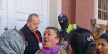 Banorët e Durrësit në protestë: Nuk marrim dot bonusin e tërmetit, na mbajnë me llafe, s’paguajmë dot qiranë