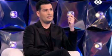 Përplasja mes Romeos dhe Julit, Arbri vendos ‘me shpatulla pas murit’ Heidin: Kush është lideri mes jush?