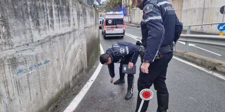 ‘Tragjike’, kamioni përplas për vdekje 17-vjeçarin