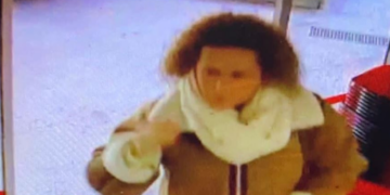 Policia kërkon ndihmën e qytetarëve për arrestimin e një gruaje: Nëse e shikoni na njoftoni menjëherë