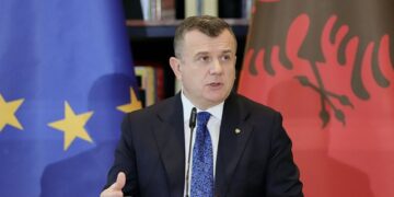 Dhunimi i 30-vjeçarit në Korçë, reagon Balla: Alarme që duhet ta mbajnë policinë të vëmendshme ndaj këtyre fenomeneve