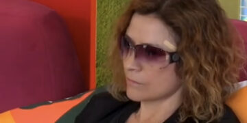 Egla sulmon Jetmirin duke ‘përdorur’ vajzën: Babi i heq jorganin gocave!