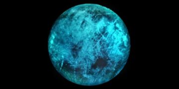 Oqeani i Hënës së Jupiterit është nën akull
