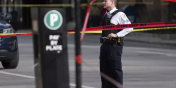 SHBA, i riu vret me thikë katër persona dhe plagos pesë të tjerë