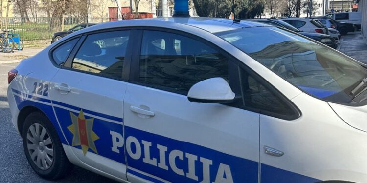 Tentoi të korruptonte një zyrtar të policisë malazeze, e pëson keq shqiptari