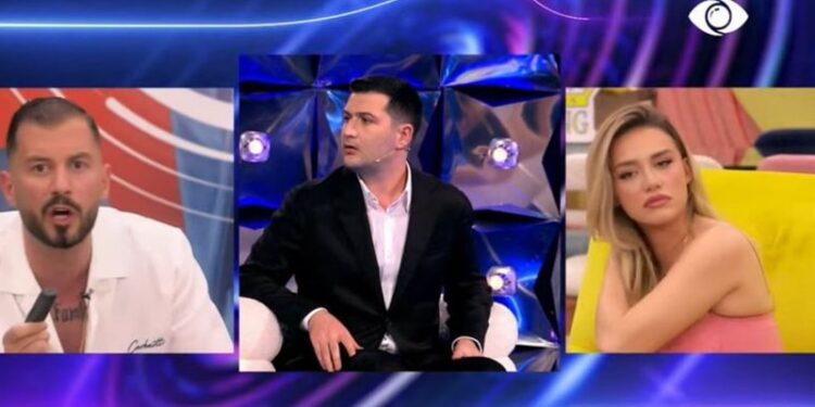 “Më ke thënë rrugaç”, plas sherri mes Romeos dhe Arbrit: Je shumë i vogël