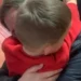 Momenti emocionues kur 3-vjeçari ribashkohet me nënën e tij në Durrës