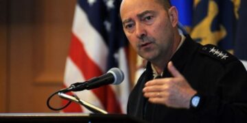 Admirali: Si Rusia do nisë luftën hibride në Kosovë, në fokus rrjeti energjitik