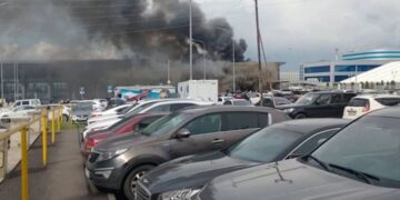 Shpërthen zjarr pranë aeroportit, zbardhen detajet e para