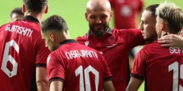 Shqipëria mund Azerbajxhanin 3-1 dhe shkon e karikuar në Gjermani