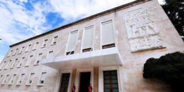 Objektet e konfiskuara, Qeveria përcakton rregullat dhe kriteret e funksionimit të Komisionit